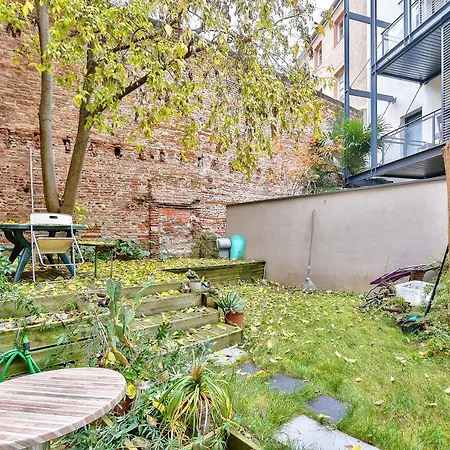 With Terrace And Garden ** ** Apartman Toulouse